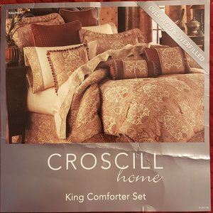 Croscill King Comforter Bedding Set - Kalihari pattern